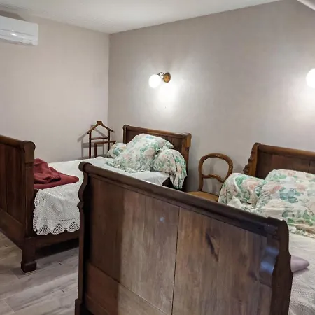 Authentique Avec Jardin Clos, Climatisation, Animaux Acceptes, Proche Dijon Et Langres - Fr-1-611-5 Holiday home Cusey