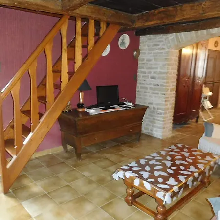 Authentique Avec Jardin Clos, Climatisation, Animaux Acceptes, Proche Dijon Et Langres - Fr-1-611-5 Holiday home Cusey